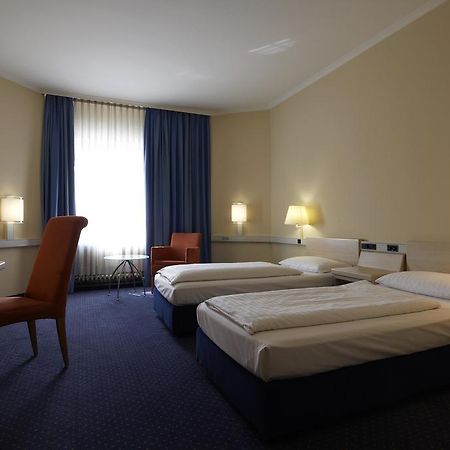 Intercityhotel Stuttgart Habitación foto
