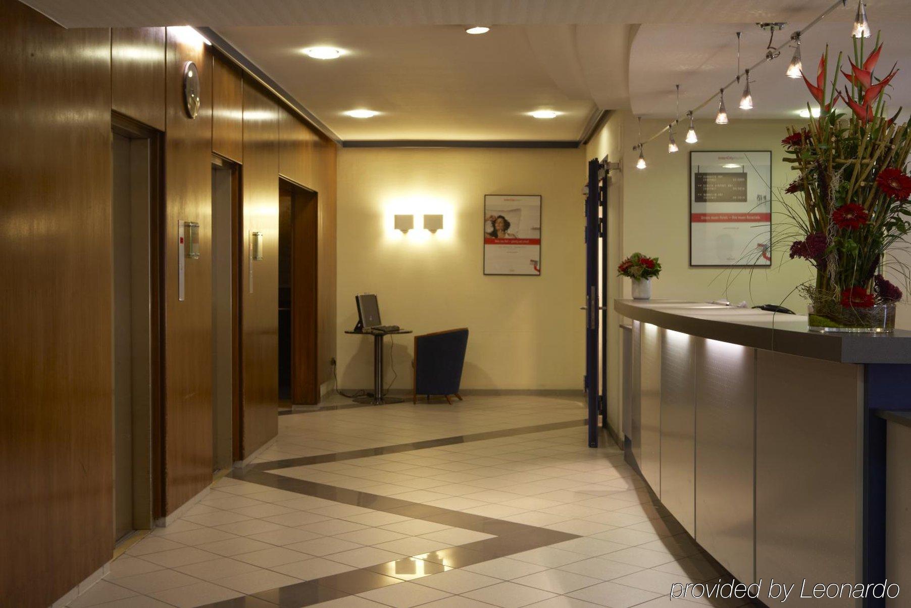 Intercityhotel Stuttgart Exterior foto