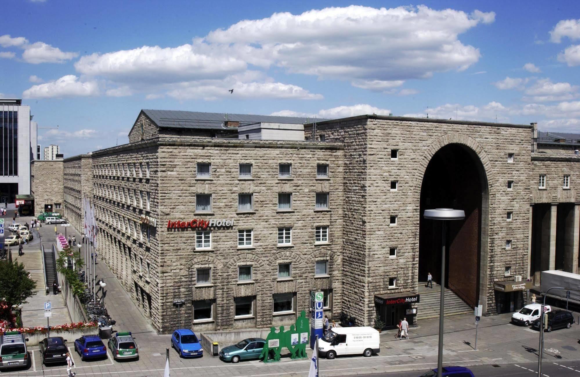 Intercityhotel Stuttgart Exterior foto